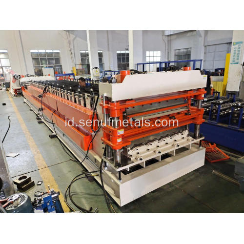 Mesin roll forming panel atap lapisan ganda